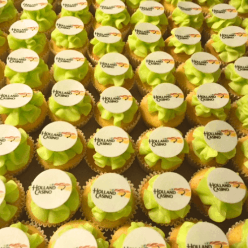 Logo Happy cupcake (5) (1)