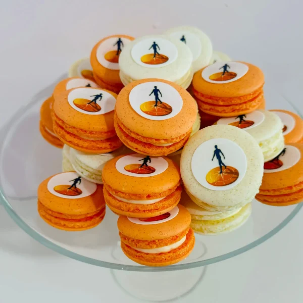 Macarons met logo